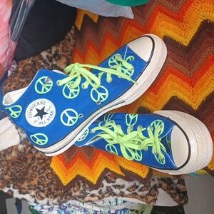 Converse Chuck 70 Hi Unleash Peace Logo Game Royal/Ghost Green, W Sz 9.5